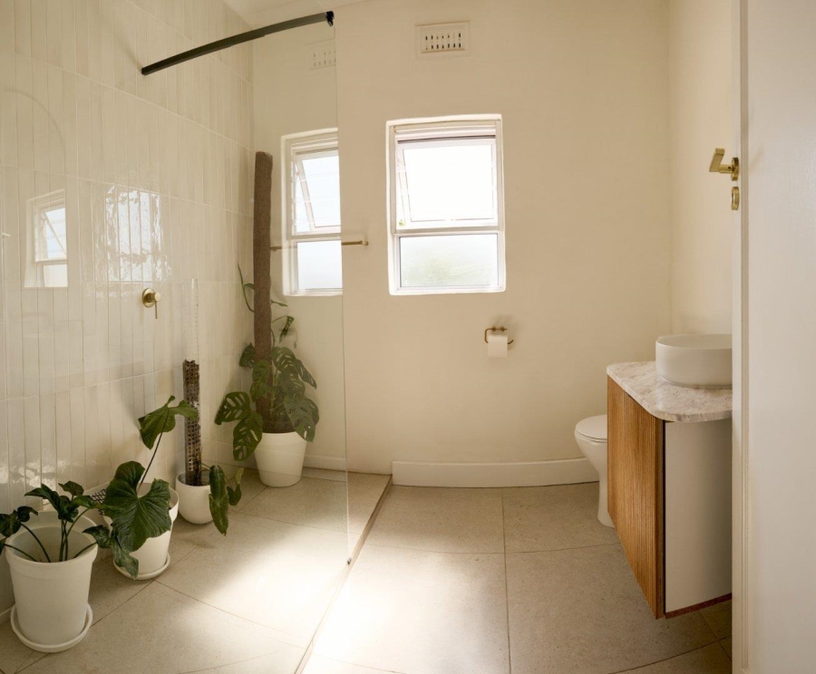 3 Bedroom Property for Sale in Vredehoek Western Cape